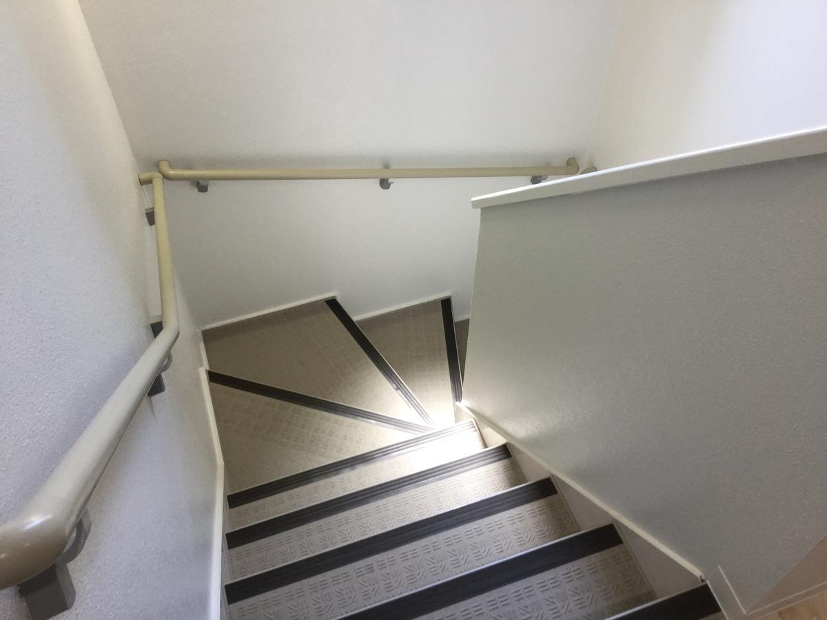 Business Inn Grandeur Fucsu Kültér fotó