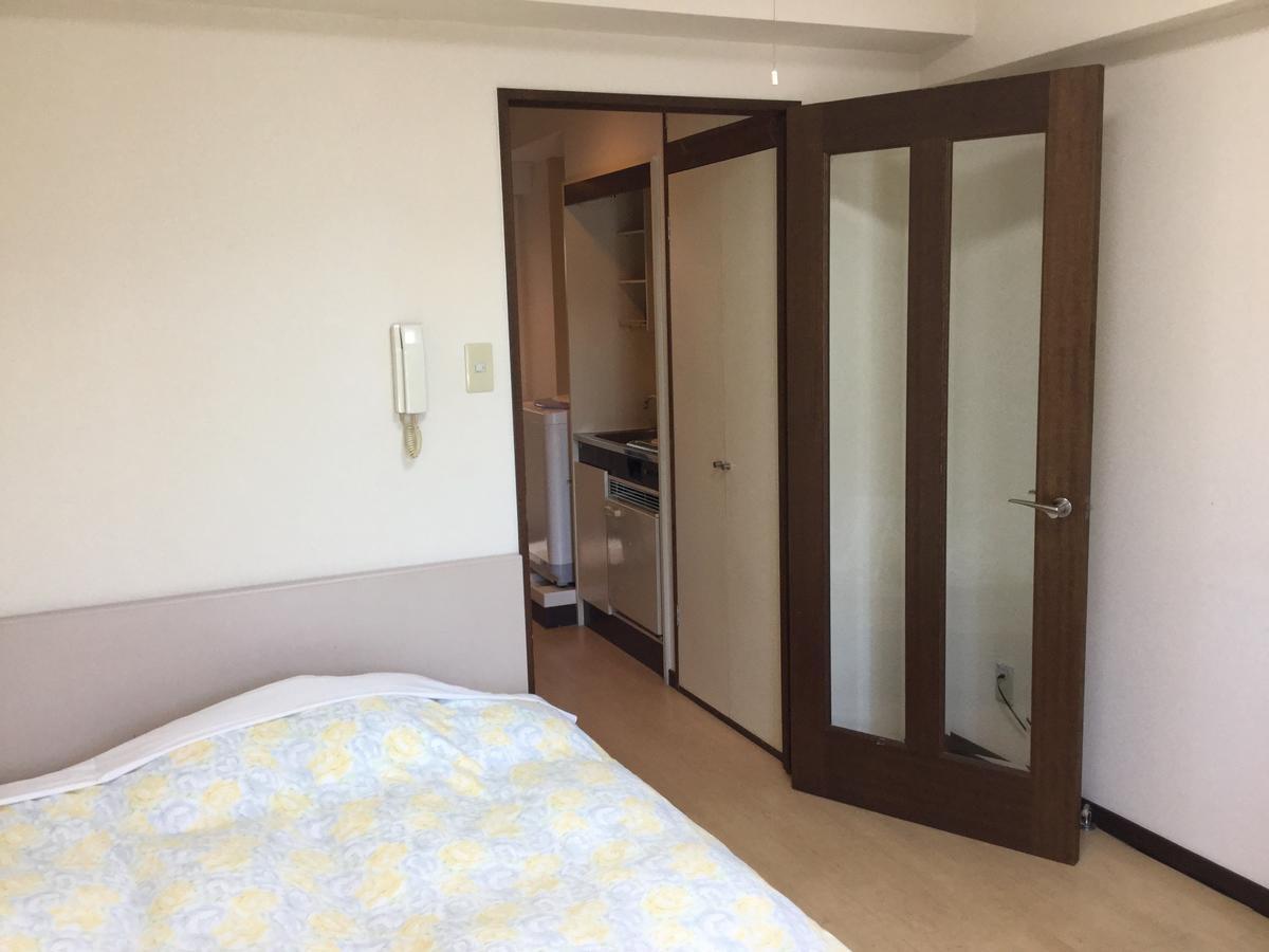 Business Inn Grandeur Fucsu Kültér fotó