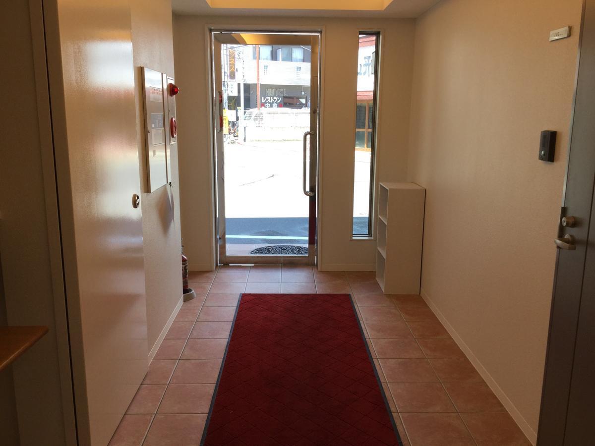 Business Inn Grandeur Fucsu Kültér fotó