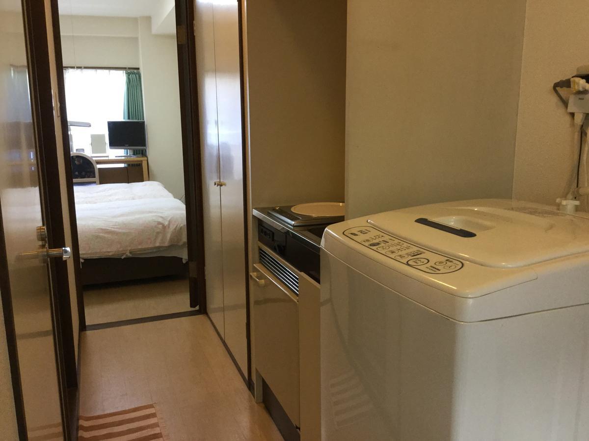 Business Inn Grandeur Fucsu Kültér fotó